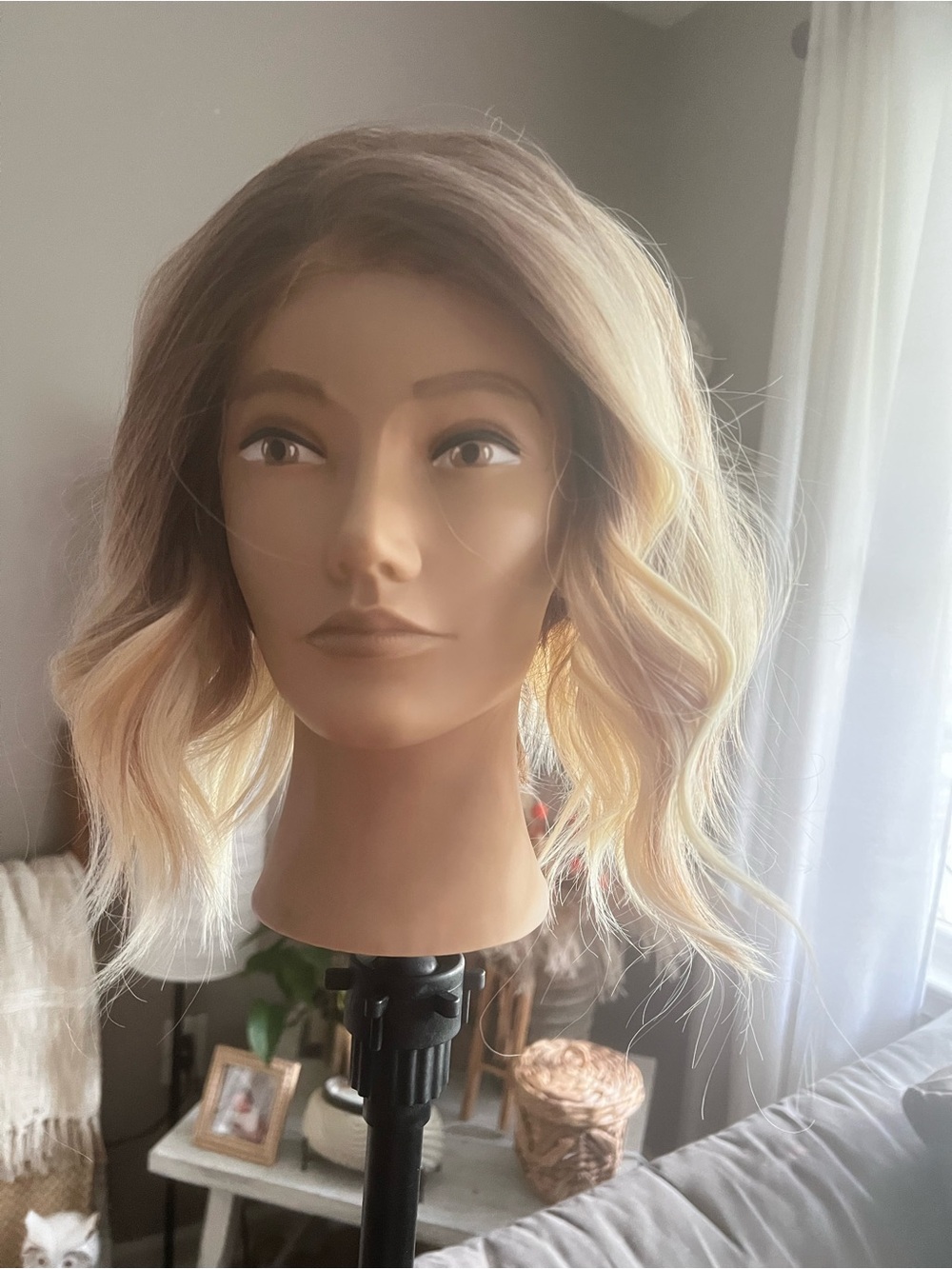 Sunflower by Csc! Bob style wig